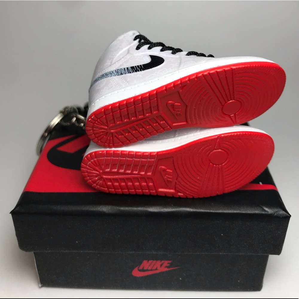 3D keychains - Sneakers - Jordan 1 Retro - Hype. - Picture 5 of 9